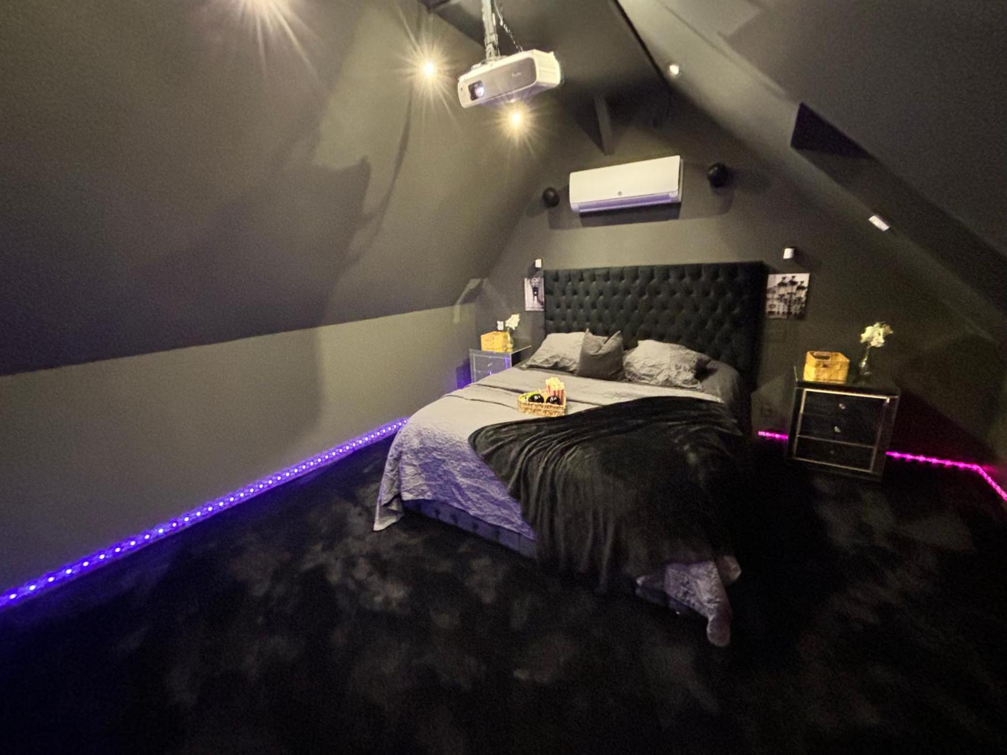 Magnifique Duplex Avec Jaccuzi, Sauna Et Cinema Room Privatif Fontenoy  Экстерьер фото